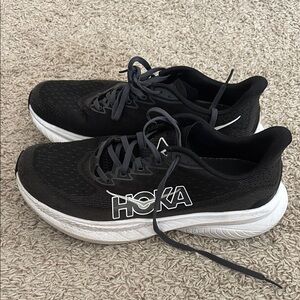 Hoka Mach 6